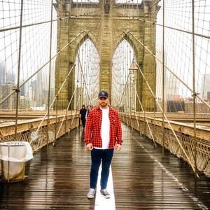 Meet your Posher, Hunter